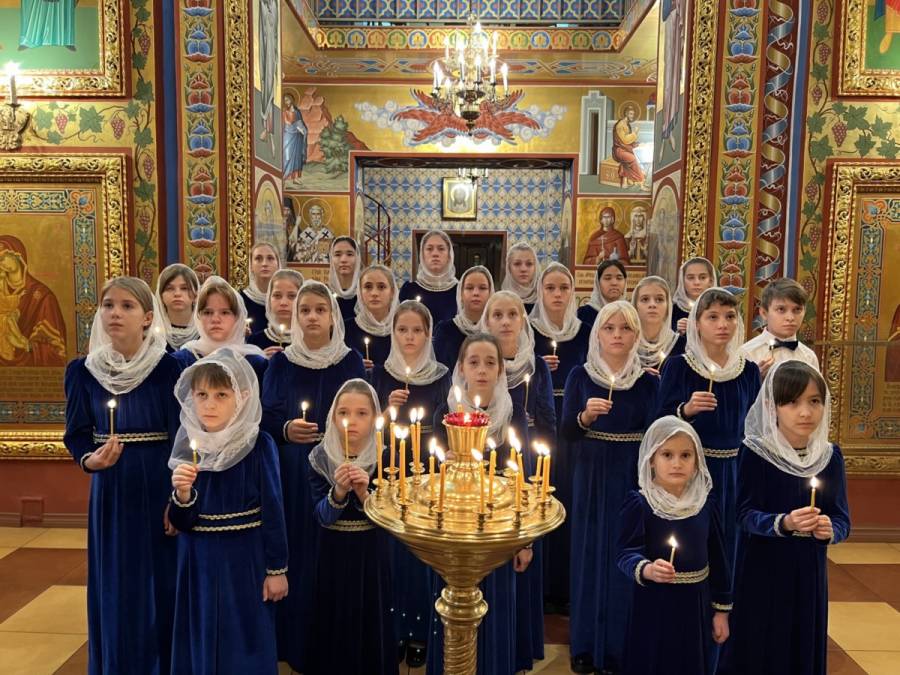 «Богородице, Дево, радуйся» — напев Оптиной пустыни в исполнении хора Воскресной школы Казанского собора