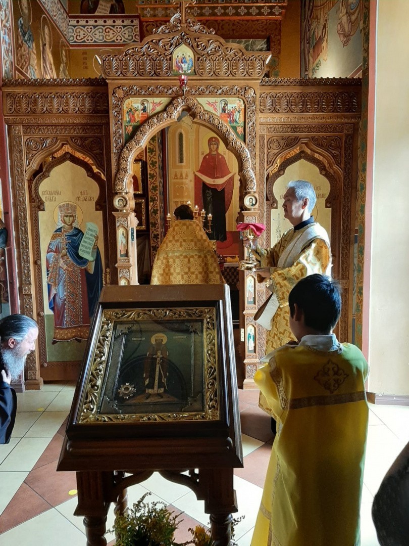 В День Крещения Руси в храмах Калмыкии совершили праздничный звон 