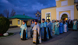 В Элисте встретили икону Пресвятой Богородицы «Знамение»