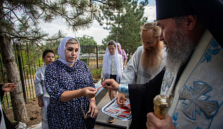 В Элисте состоялось перезахоронение очевидцев Явления Господа Иисуса Христа