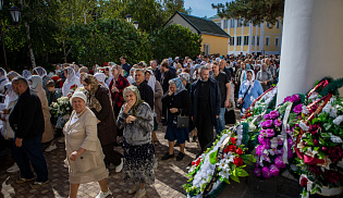 В Элисте состоялось отпевание архиепископа Зосимы