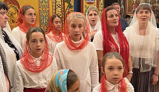 Детский хор «Радость» пел за молебном святому Георгию Победоносцу