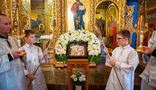 В канун праздника Вознесения архиепископ Юстиниан совершил всенощное бдение в Казанском соборе Элисты 