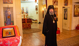 Архиепископ Юстиниан освятил Георгиевские ленты