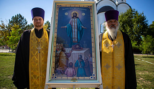 В Элисте состоялся молебен о защитниках и созидателях Отечества