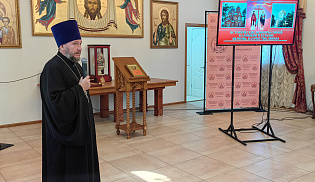 Архиепископ Юстиниан совершил Литургию в храме-кибитке в память священников-просветителей Калмыкии