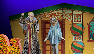 Участникам концерта «Светлый день» в честь Пасхи Христовой подарили посещение спектакля в Русском театре драмы и комедии 
