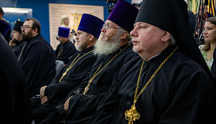 Архиепископ Юстиниан открыл выставку «Православие в Калмыцкой степи»