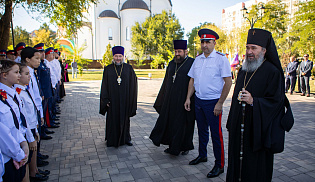 В Элисте состоялся молебен о защитниках и созидателях Отечества