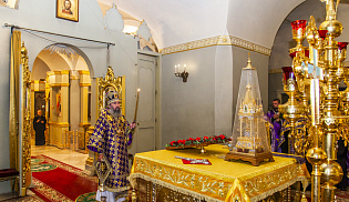 Архиепископ Юстиниан совершил всенощное бдение в Спасо-Преображенском кафедральном соборе города Тамбова 