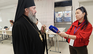 Архиепископ Юстиниан проголосовал на выборах в Государственную Думу