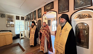 Архиепископ Юстиниан совершил молебен Пророку Иоанну Предтече