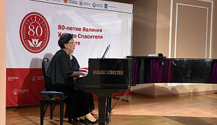В Элисте состоялся концерт, посвященный 80-летию Явления Христа Спасителя