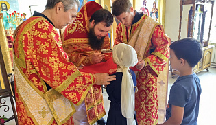 Архиепископ Юстиниан совершил Литургию в Яшалте 