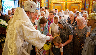 В праздник Вознесения Господня архиепископ Юстиниан совершил Литургию в Казанском соборе Элисты 