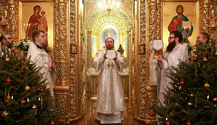В праздник Рождества Христова архиепископ Юстиниан обратился к собравшимся со словом проповеди
