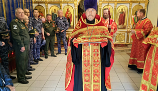 Архиепископ Юстиниан совершил Благодарственный молебен о Победе
