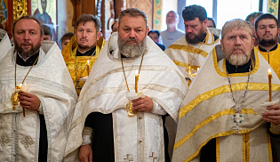 В Элисте состоялось отпевание архиепископа Зосимы
