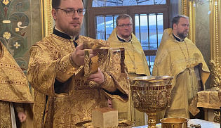 Архиепископ Юстиниан молитвенно отметил свой день рождения 