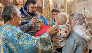 В праздник Покрова архиепископ Юстиниан совершил Литургию и поздравил кадетов казачьего корпуса в Городовиковске