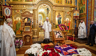 В Элисте состоялось отпевание архиепископа Зосимы
