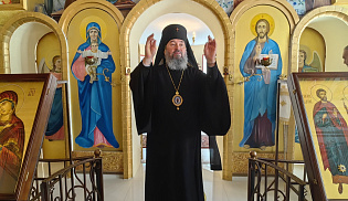 В Покровскую родительскую субботу архиепископ Юстиниан совершил Литургию в Яшалте