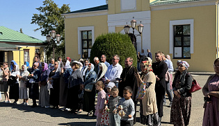 В приходах Калмыкии отметили День дедушек и бабушек 