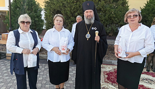 В Элисте состоялось торжественное построение учащихся казачьих классов в честь праздника Покрова Пресвятой Богородицы