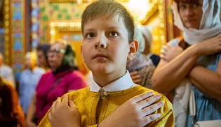 Архиепископ Юстиниан совершил Литургию в Казанском соборе Элисты