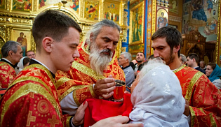 В праздник Светлого Христова Воскресения архиепископ Юстиниан совершил торжественное богослужение в Казанском соборе Элисты