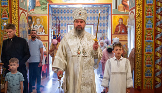 В канун праздника Вознесения архиепископ Юстиниан совершил всенощное бдение в Казанском соборе Элисты 