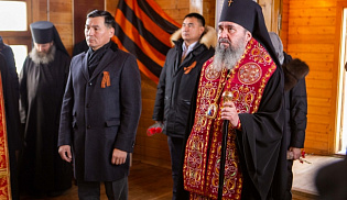 Архиепископ Юстиниан и Бату Хасиков открыли памятные доски с именами воинов СВО