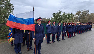 В праздник Покрова архиепископ Юстиниан совершил Литургию и поздравил кадетов казачьего корпуса в Городовиковске