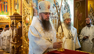 В Элисте состоялось отпевание архиепископа Зосимы