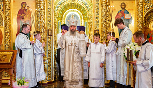 В канун праздника Вознесения архиепископ Юстиниан совершил всенощное бдение в Казанском соборе Элисты 